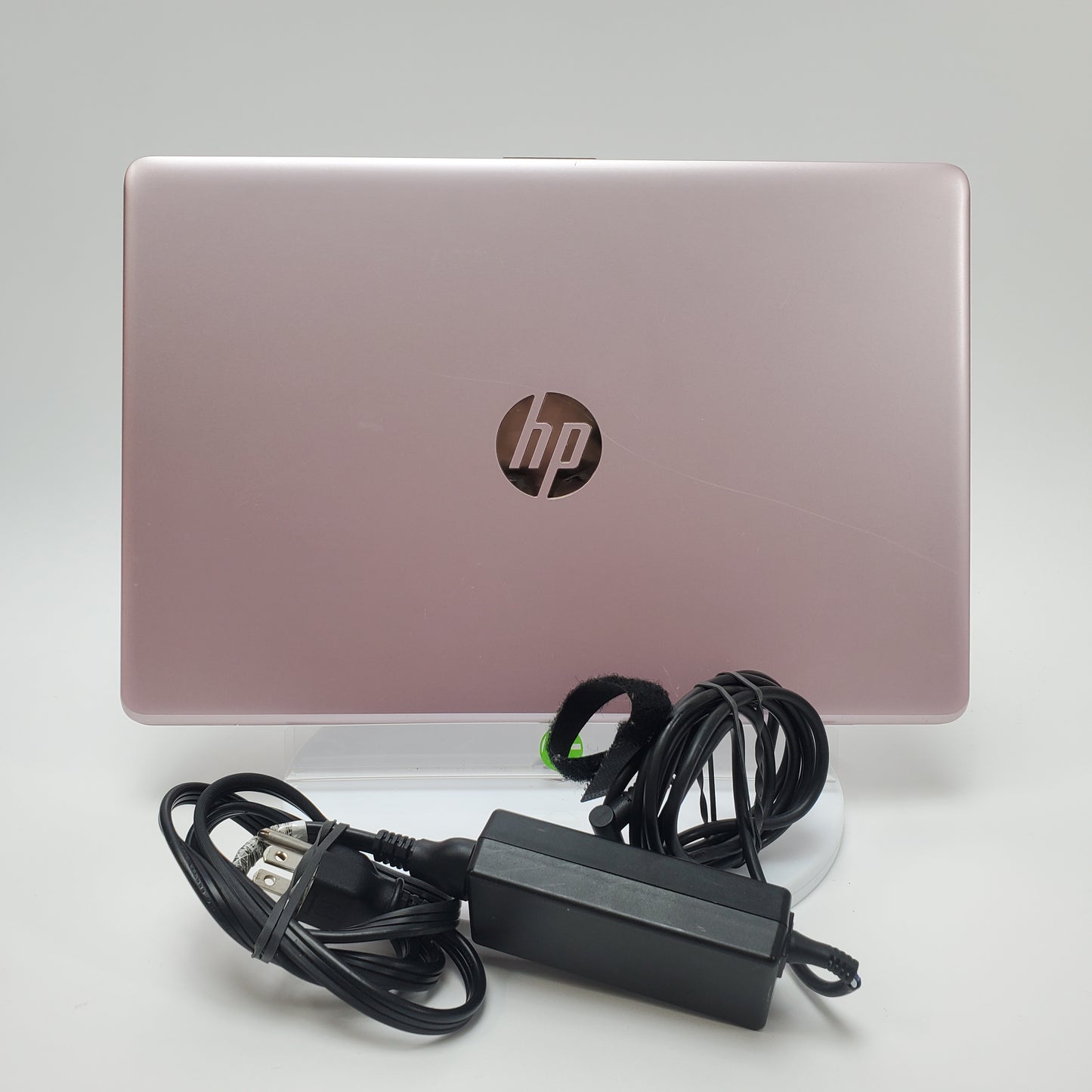 HP Stream 14-DS0040NR 14" AMD A4-9120e Radeon R3.4 1.5GHz 4GB RAM 32GB SSD AMD Radeon R3 Graphics