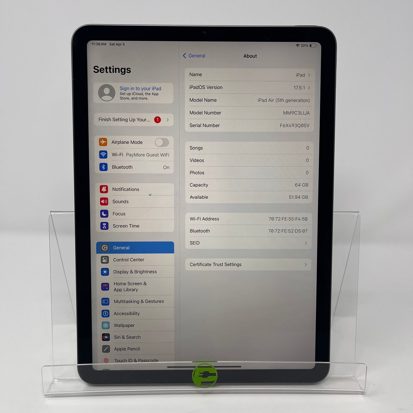 WiFi Only Apple iPad Air 5th Gen 64GB 17.5.1 SPACE GRAY MM9C3LL/A