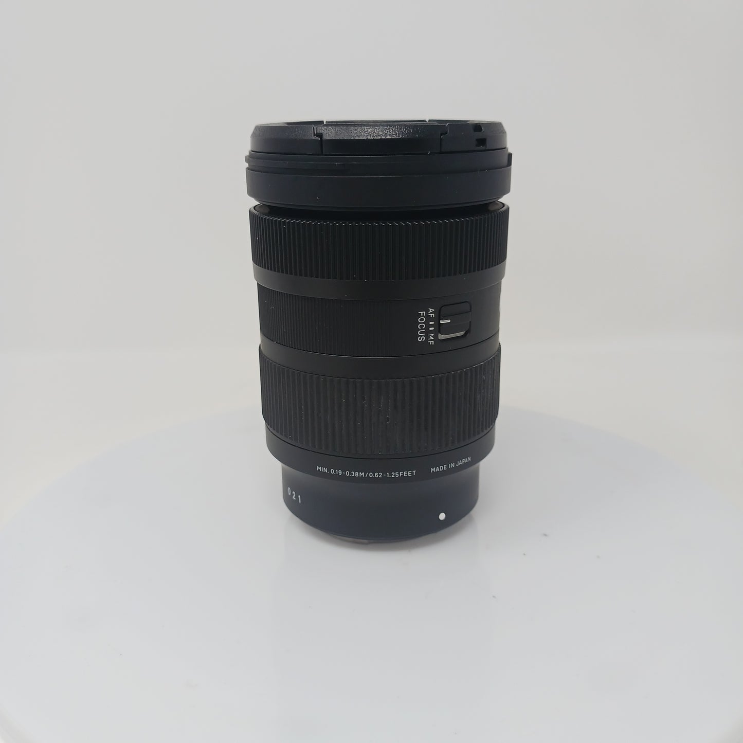 Sigma Standard Zoom Lens 28-70mm f/1:2.8 DG DN For Sony E-Mount