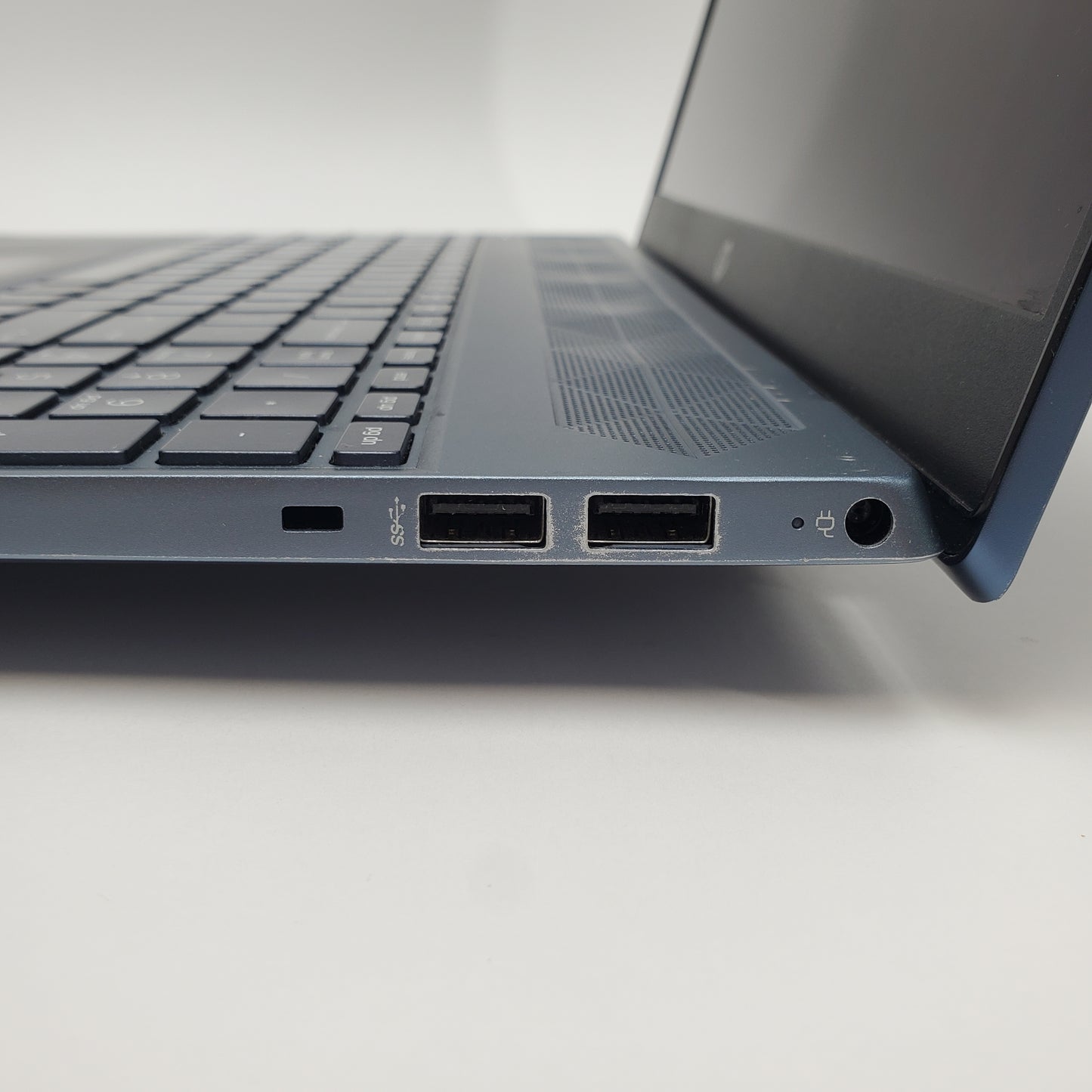 HP Pavilion 15Z-CW100 15.6" Ryzen 5 3500U 2.1GHz 14GB RAM 256GB SSD Radeon Vega 