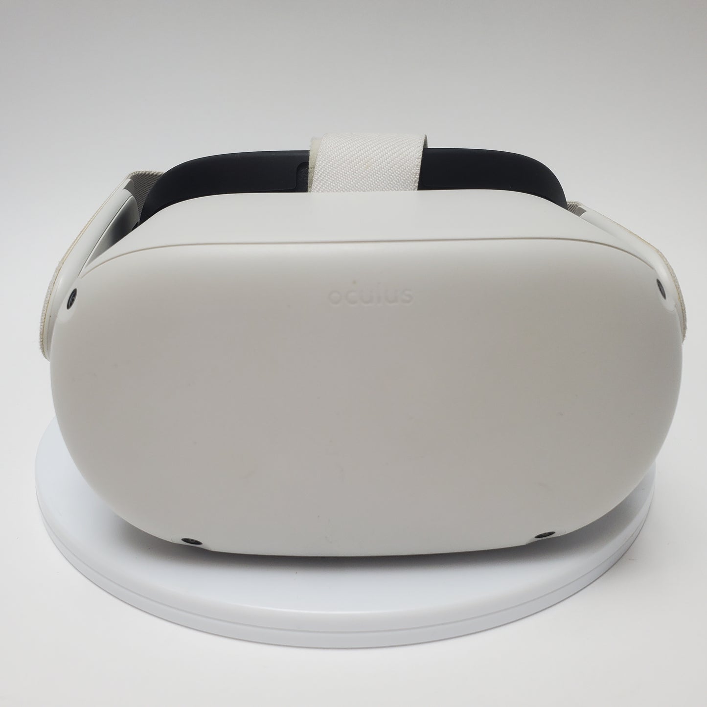 Oculus Quest 2 128GB Standalone All-in-One VR Headset KW49CM