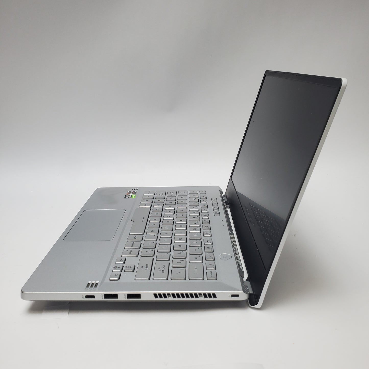 Asus ROG GA401IV 14" Ryzen 9 4900HS 3.0GHz 16GB RAM 1TB SSD GeForce RTX 2060 