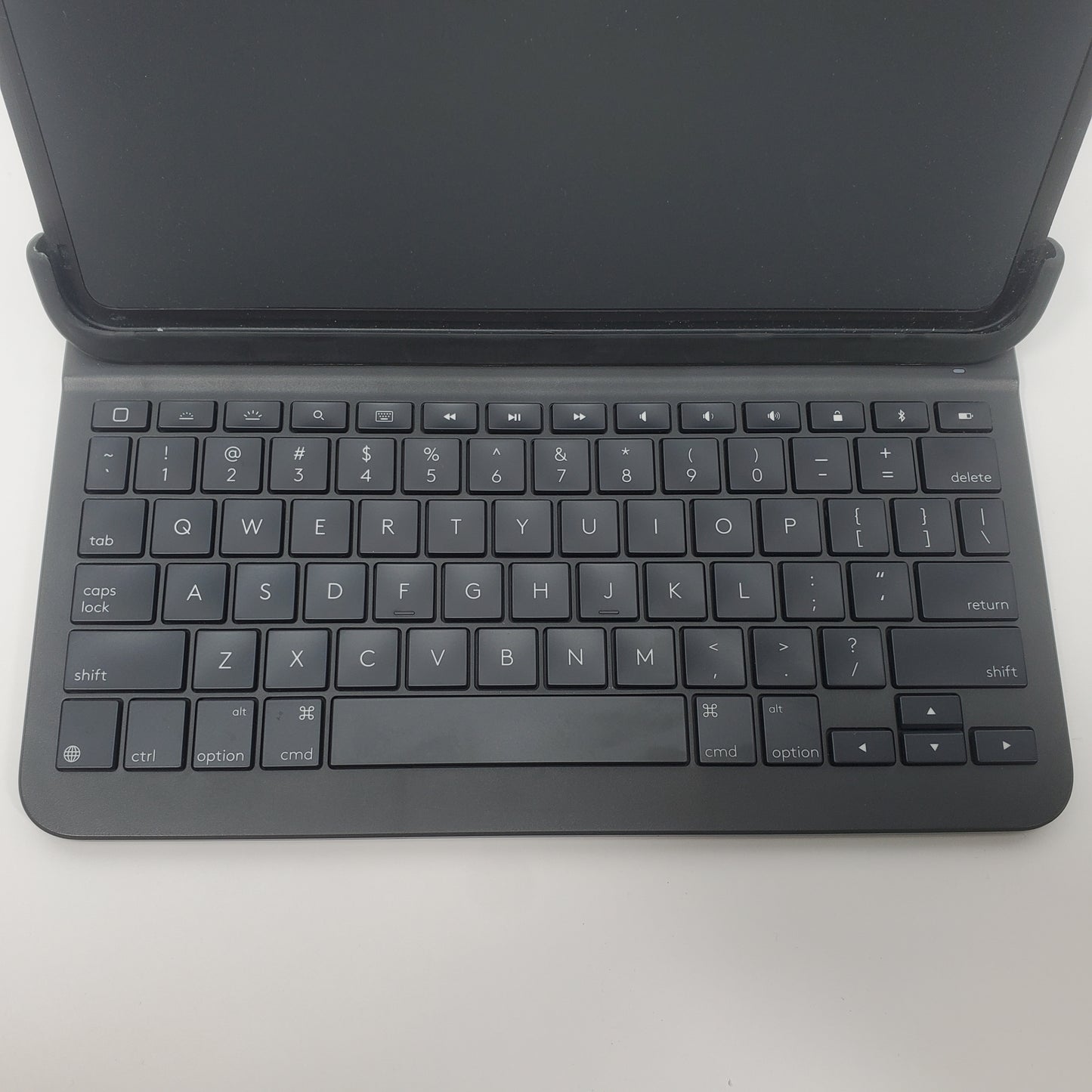 Logitech Folio 11" 1 iPad Pro 1st Gen Bluetooth Keyboard Case
