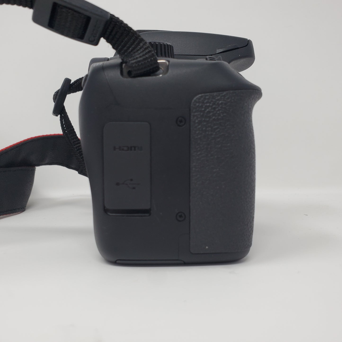 Canon EOS 4000D 18.0MP Digital SLR DSLR Camera w/ Canon EF-S 18-55mm Lens