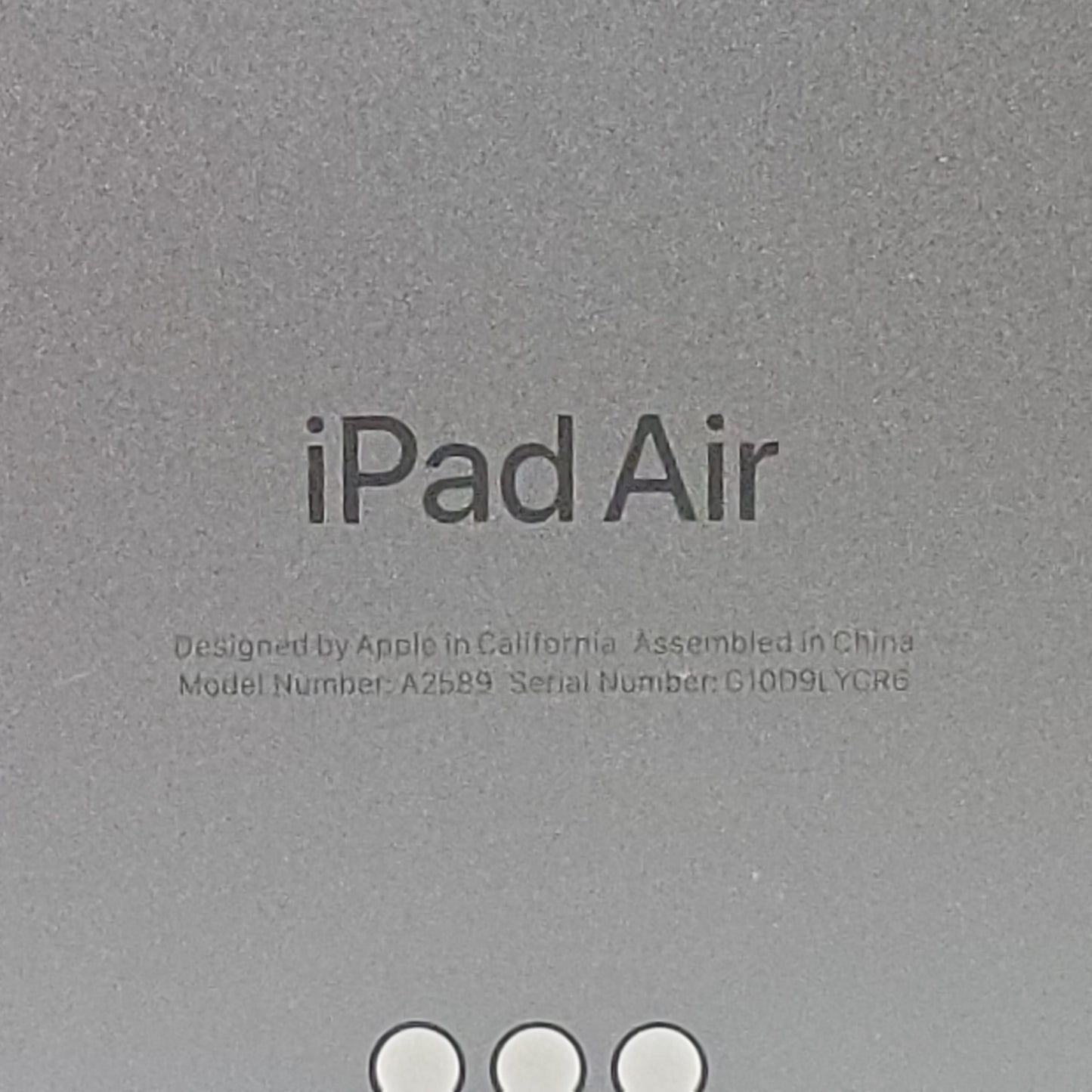 Unlocked Apple iPad Air 5th Gen 64GB Space Gray MM6R3LL/A