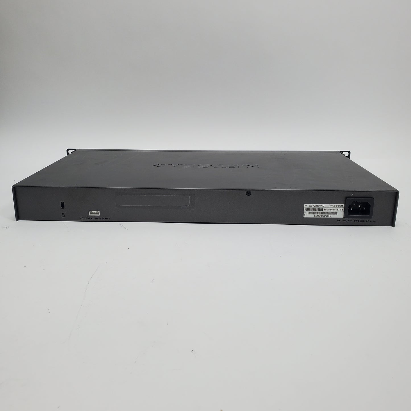 Netgear ProSAFE 24-Port Gogabit PoE+ Smart Managed Pro Switch GS728TPPV2