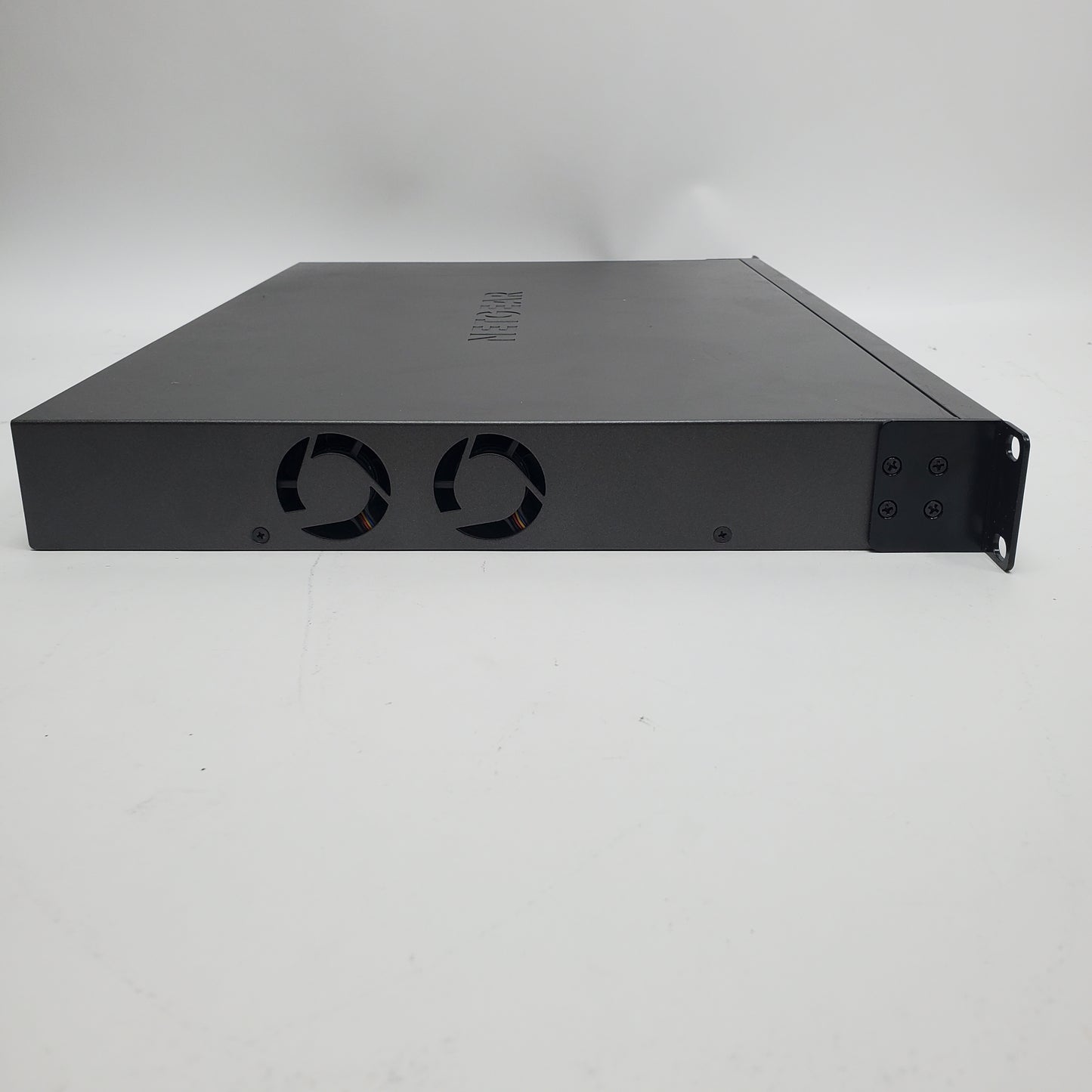 Netgear Prosafe 48-Port Gigabit Ethernet Smart PoE Switch GS752TPV2