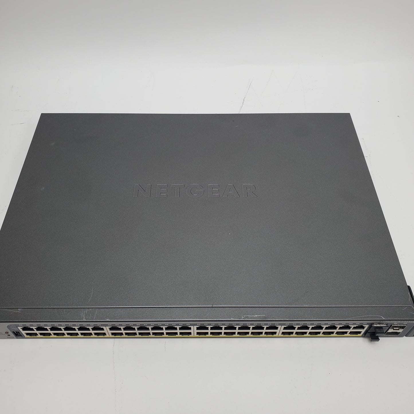 Netgear Prosafe 48-Port Gigabit Ethernet Smart PoE Switch GS752TPV2