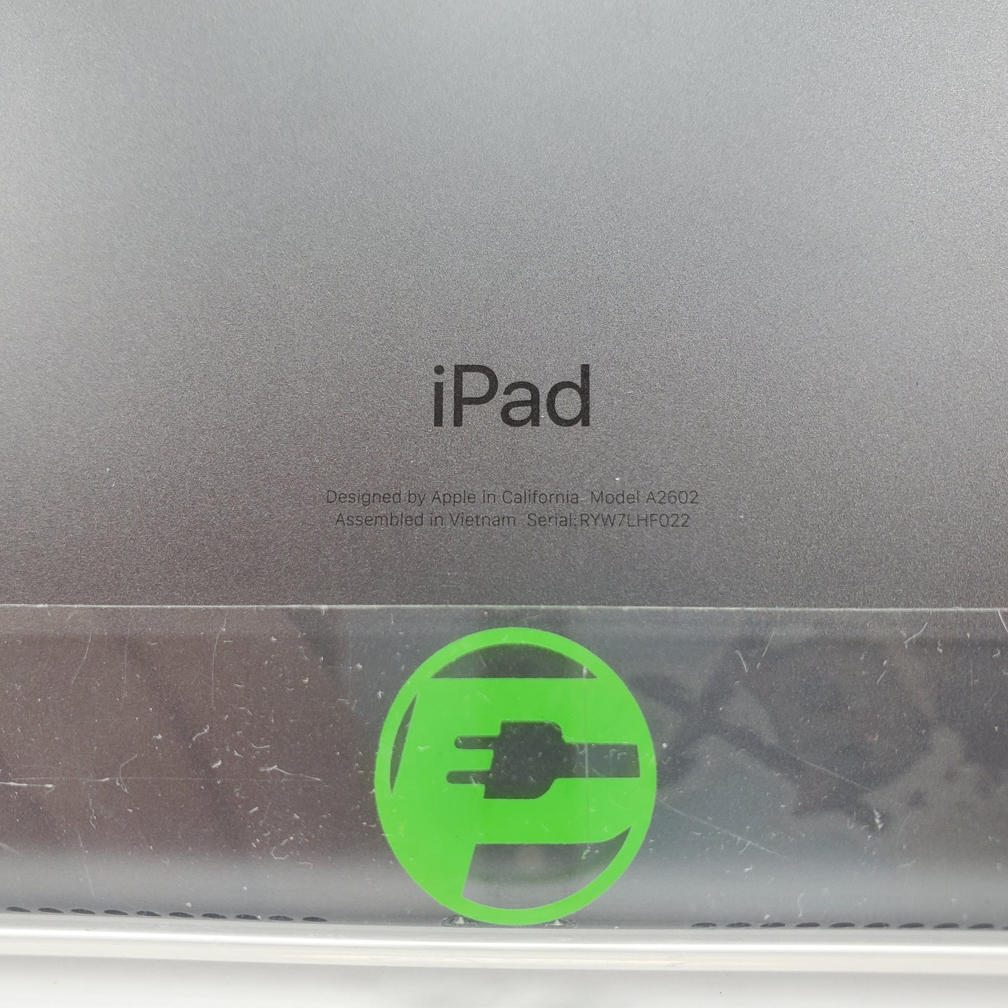 WiFi Only Apple iPad 9th Gen 64GB Space Gray MK2K3LL/A