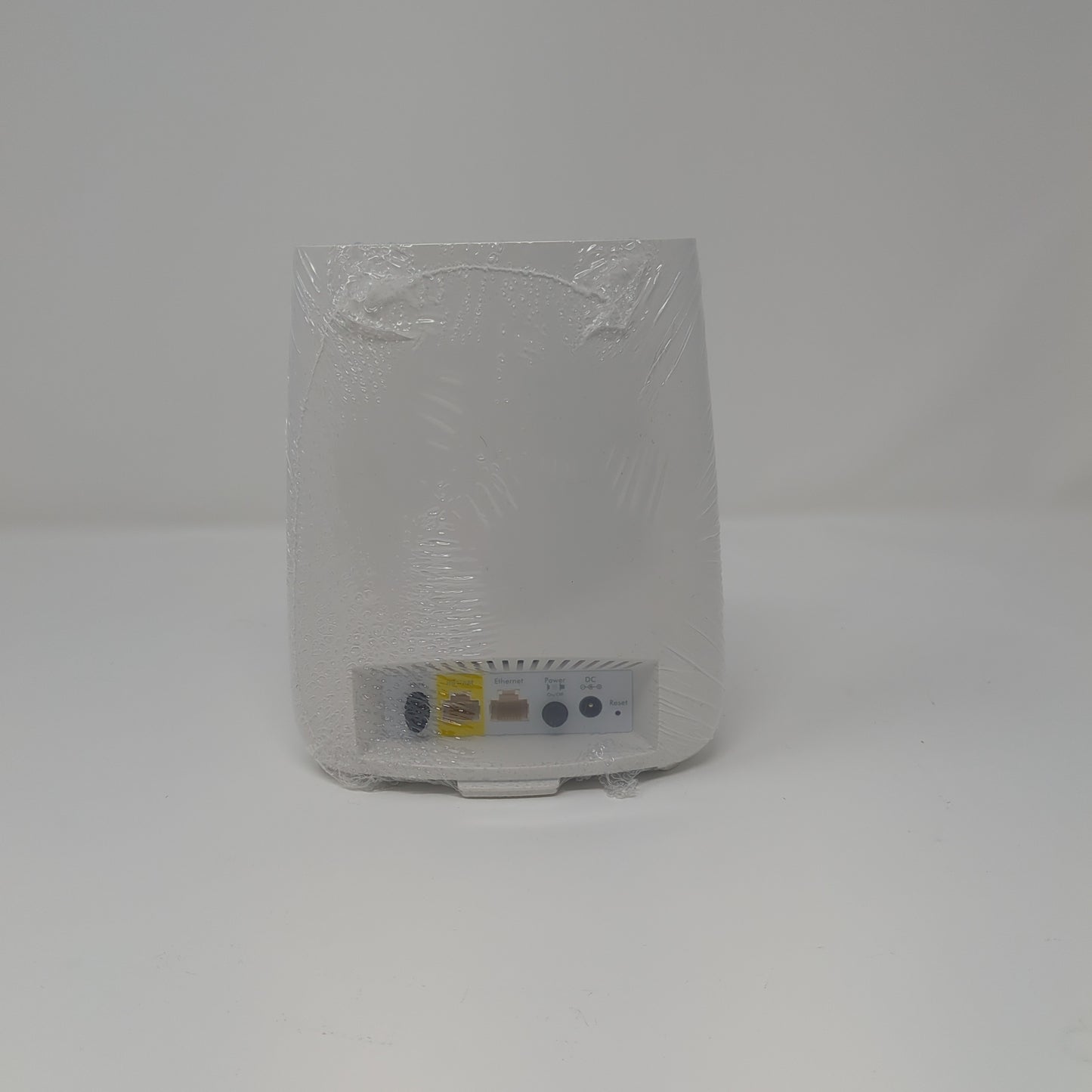 Netgear Orbi RBR20 Tri-Band Home Mesh WiFi Router AC2200