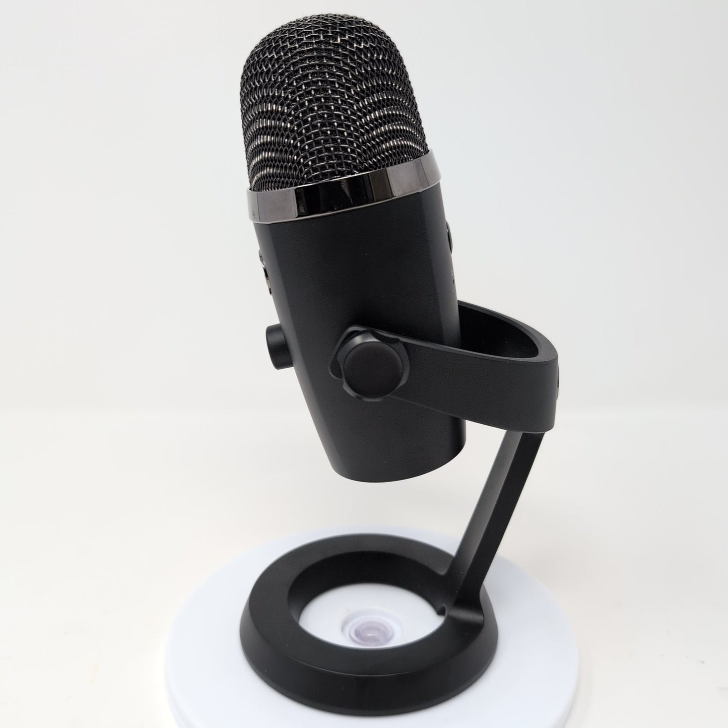 Blue Yeti Nano Premium USB Condenser Microphone Blackout 988-000400