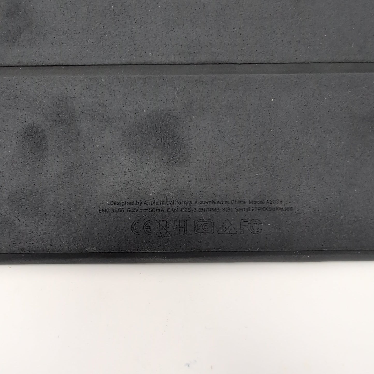 Apple Smart Folio for iPad Pro 12.9" Keyboard Case Black A2039