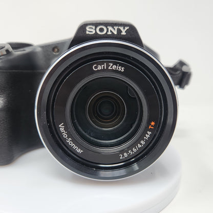 Sony DSC-HX200V 18.2MP Bridge Digital Camera