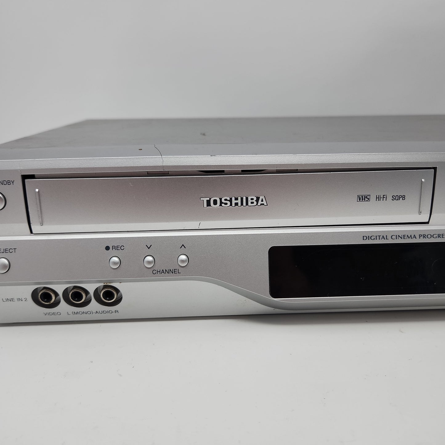Broken Toshiba SD-V393SU1 DVD/VCR Deck Combo Player /VHS Flap Broken