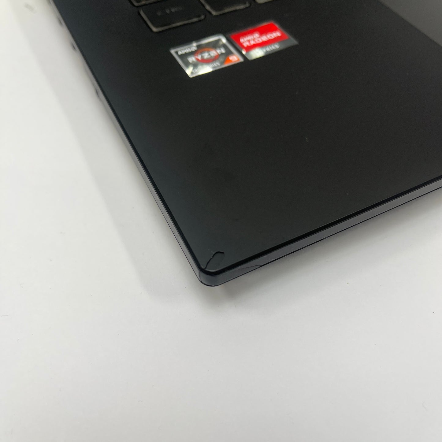 Good 'READ'- Asus ROG Strix G15 15.6" Ryzen 9 5980HX 32GB RAM 512GB SSD  AMD Radeon RX 6800M