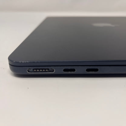 2022 Apple MacBook Air 13.6" M2 3.5GHz 8GB RAM 256GB MLY33LL/A