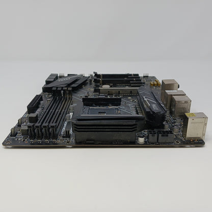 MSI X470 GAMING PLUS MAX Socket AM4 AMD Motherboard